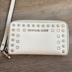 Michael Kors wristlet